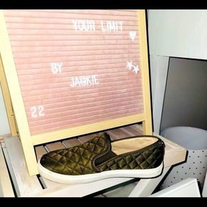 Steven Madden Eccentric slip on sneakers.